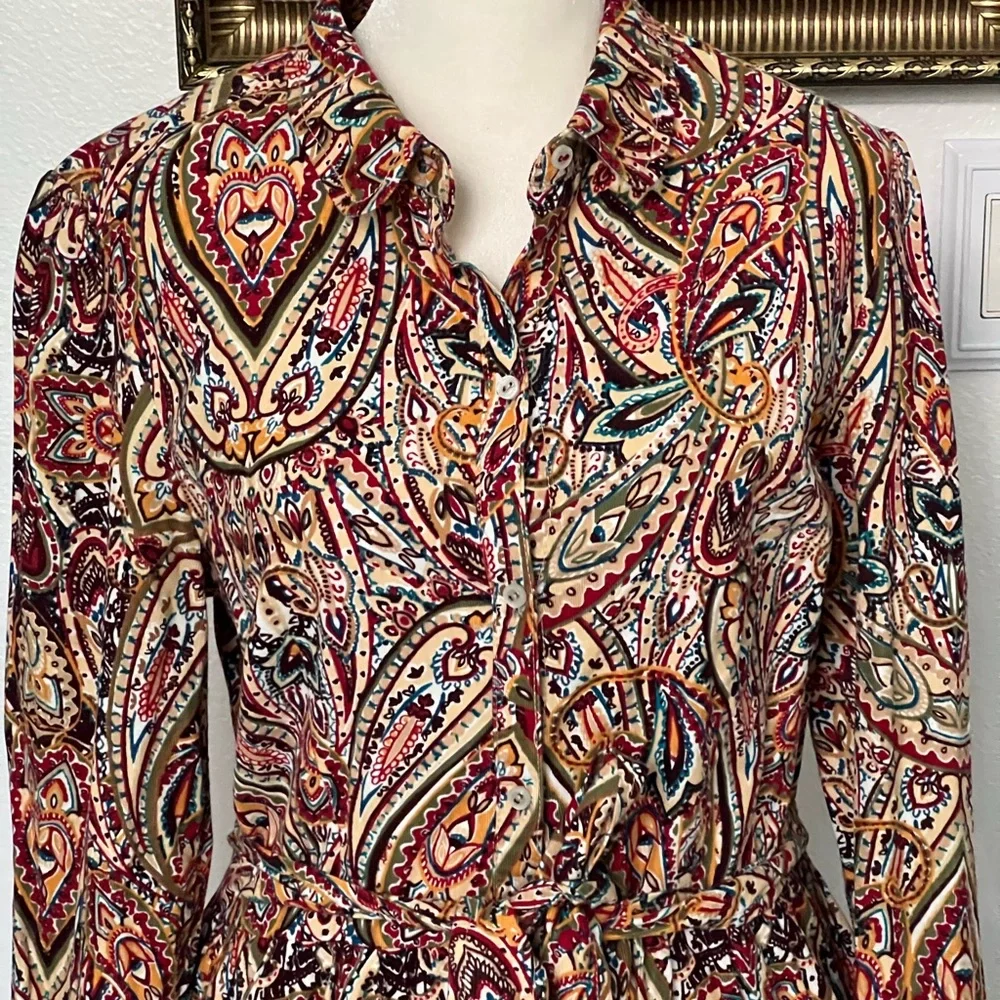 Colorful Patterned Dress. - Picture 4 of 16